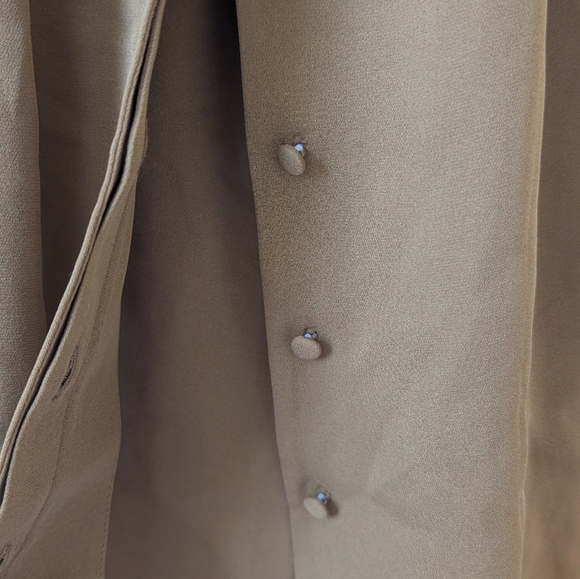 J. Crew mustard colored silk sleeveless blouse size 0 - Picture 3 of 7